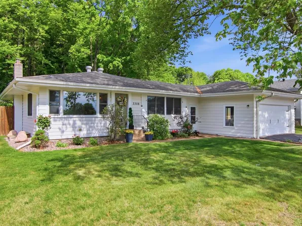 3308 Fairfax Street, Eau Claire, WI 54701