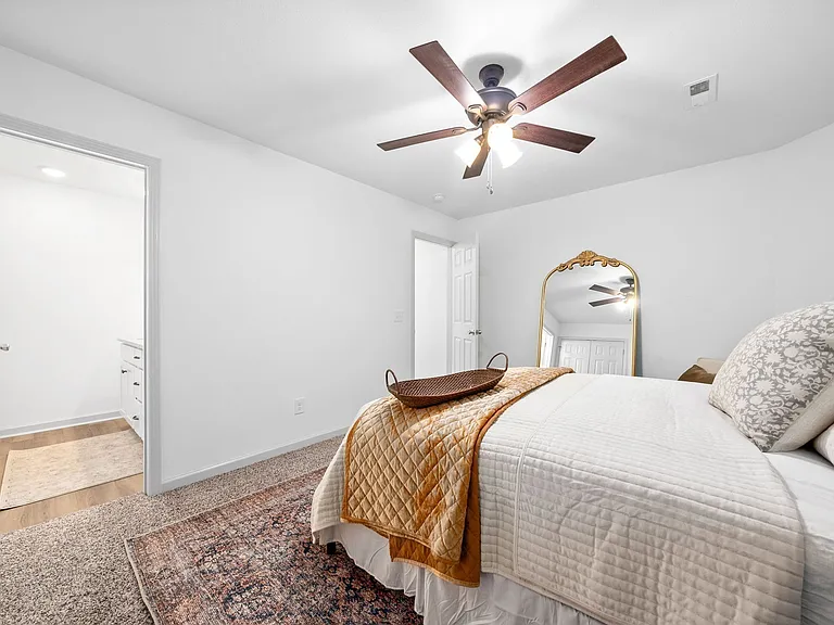 929 Center Rd #A — Photo 16