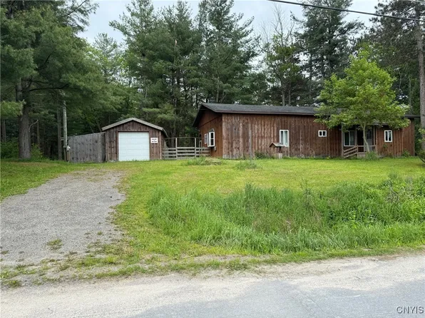 40190 Hyde Lake Rd, Theresa, NY 13691
