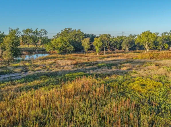 T2 N Brush Creek Rd, Stillwater, OK 74075