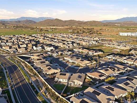 4th image of 30654 Rodriquez Loop