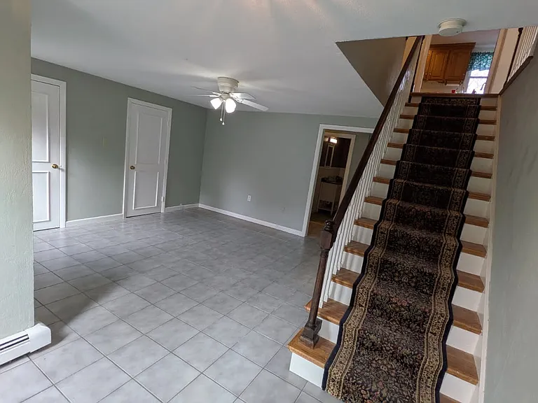 9 N River Dr — Photo 3