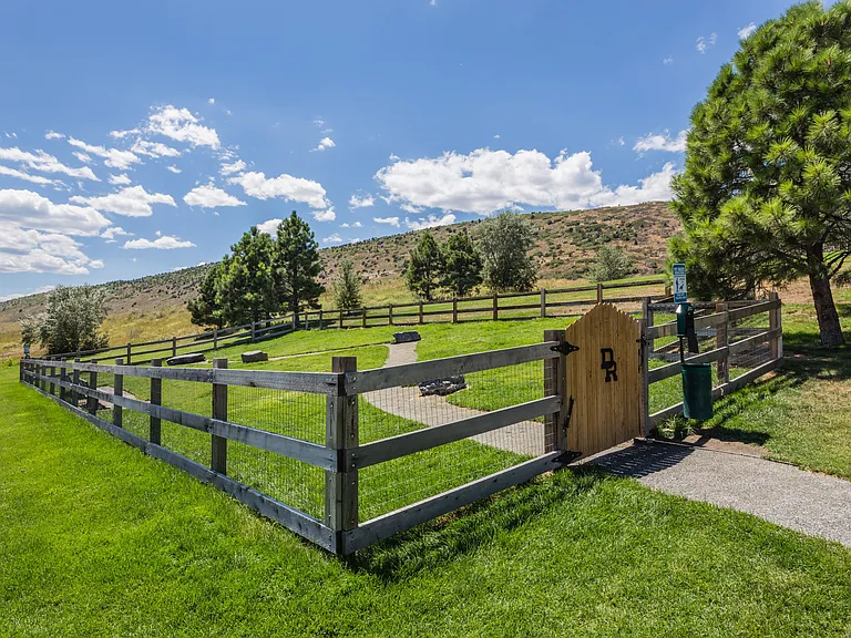 Dakota Ridge — Photo 17