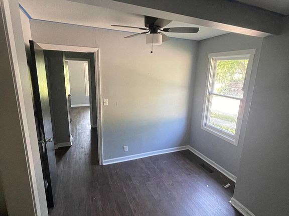 4th image of 5823 N 43rd Ave