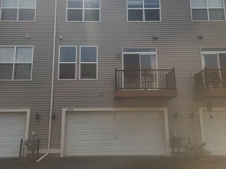830 Summit Creek Dr #0 — Photo 20