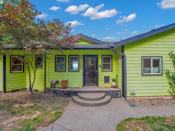 3850 SW Puma Dr, Forest Grove, OR 97116