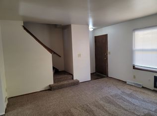 10509-10511 W Donna Dr, Milwaukee, WI 53224