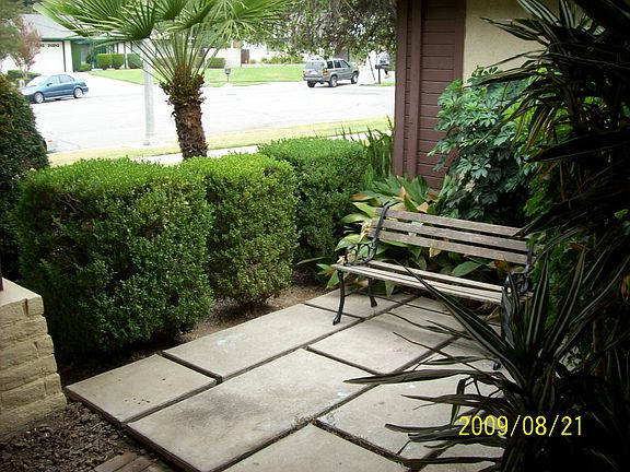 Front porch_05102013