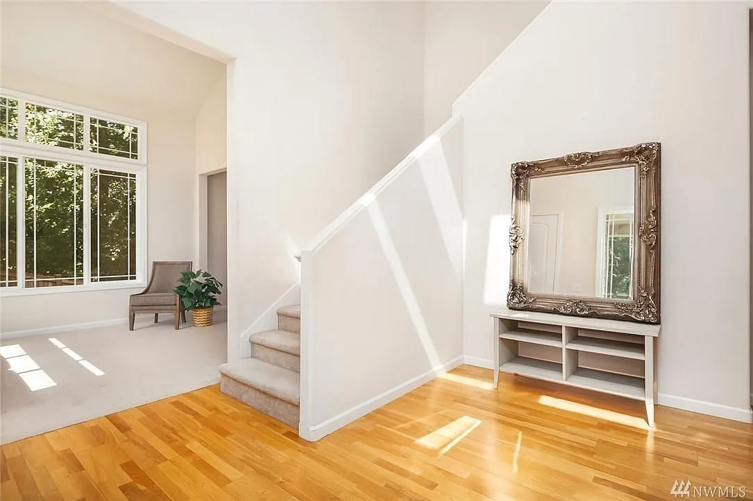 7246 NE 150th St — Photo 3