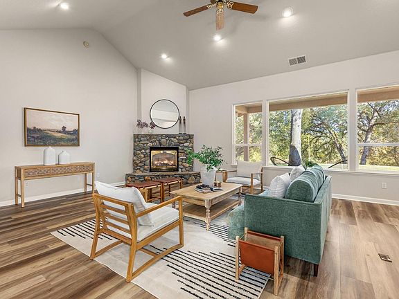 5th image of 5085 Deerwood Drive