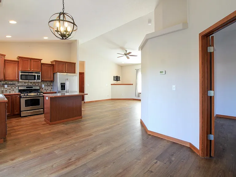 4803 Catalonia Dr — Photo 5