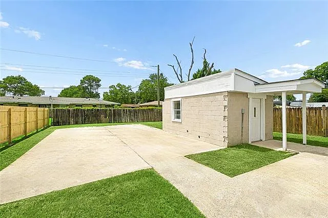 710 West Dr — Photo 9