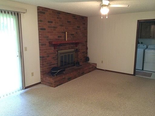 3rd image of 10302 NW 12th Ave