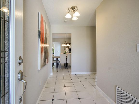 4th image of 511 Bellwood Dr