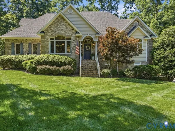 12123 Deer Ridge Ct, Ashland, VA 23005