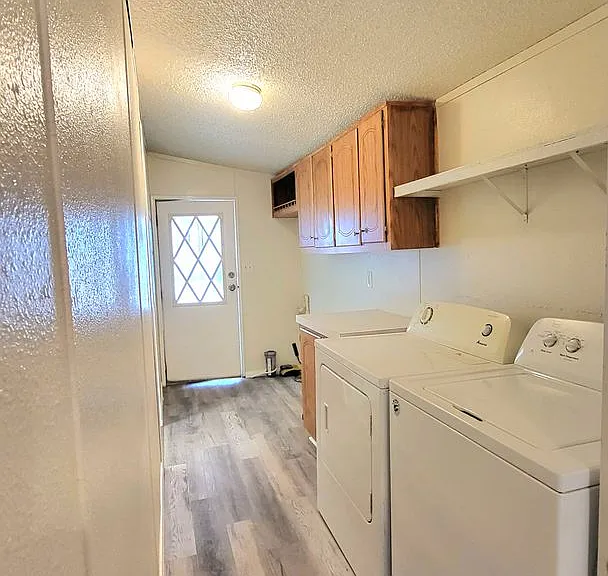 6720 Conestoga Pkwy — Photo 32