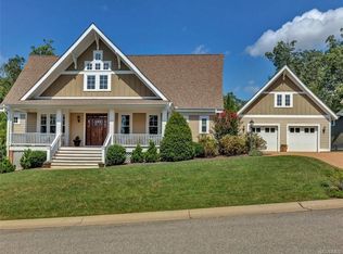 1913 Farnborough Dr, Midlothian, VA 23112