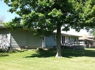 1721 E 38th Pl, Hobart, IN 46342