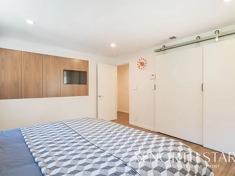 1235 Chandler Rd — Photo 21