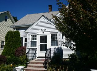 203 Weld St, West Roxbury, MA 02132