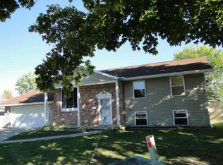 909 Murphy Ct, Bay City, MI 48706