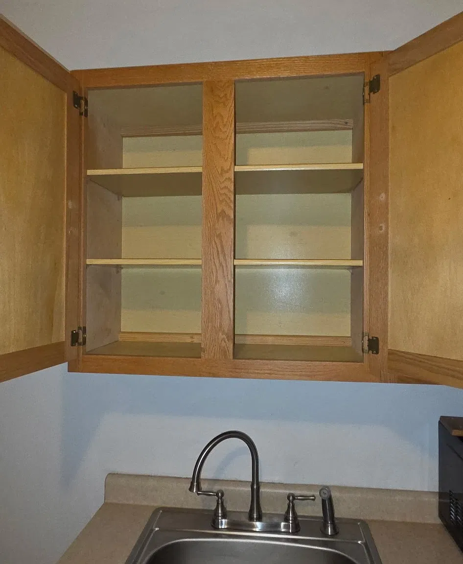 2 bed, 1200 sqft, $950 — Photo 2
