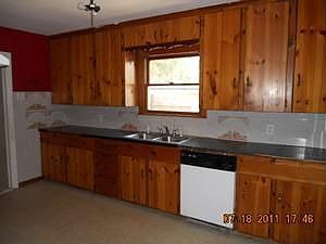 5th image of 333 Lucille St