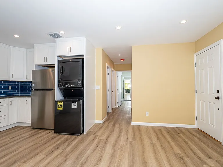 614 S Sycamore Ave — Photo 19