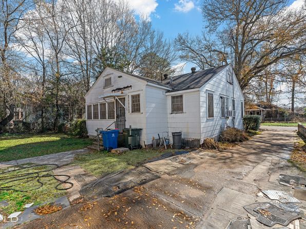 2646 Emery St, Shreveport, LA 71103
