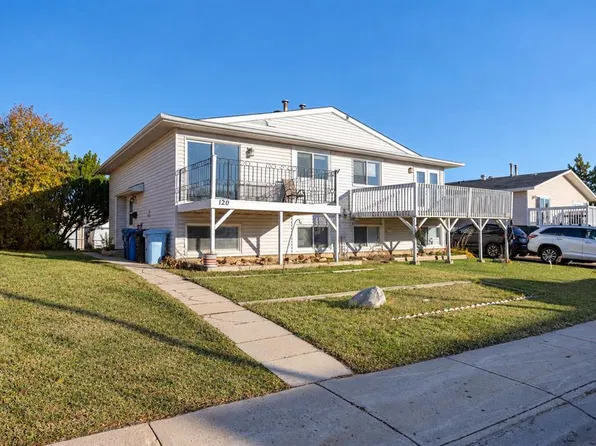 120 SE Sifton Ave, Wood Buffalo, AB T9H 2Z5