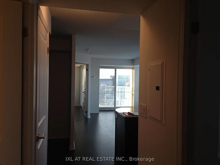 125 Western Battery Rd #2015 — Photo 3
