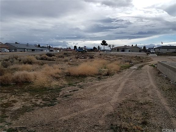 5th image of 0 Teton St