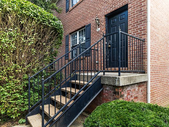 4th image of 3353 Cove Lake Dr #321