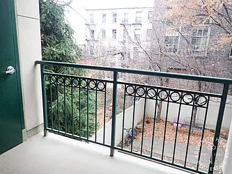 Rented by Brooklyn Heights Real Estate Inc