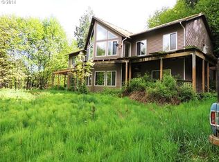 51776 Lake Dr, Scappoose, OR 97056