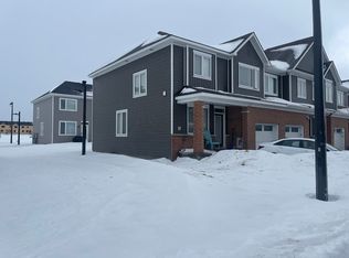 38 Focality Cres #1A, Ottawa, ON K2J6W7