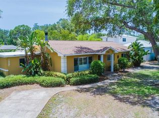 7870 Country Club Rd N, Saint Petersburg, FL 33710