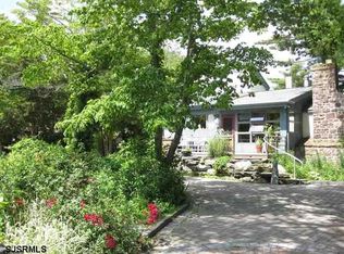 213 E Mill Rd, Northfield, NJ 08225