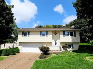 105 Twin Echo Ct, Collinsville, IL 62234