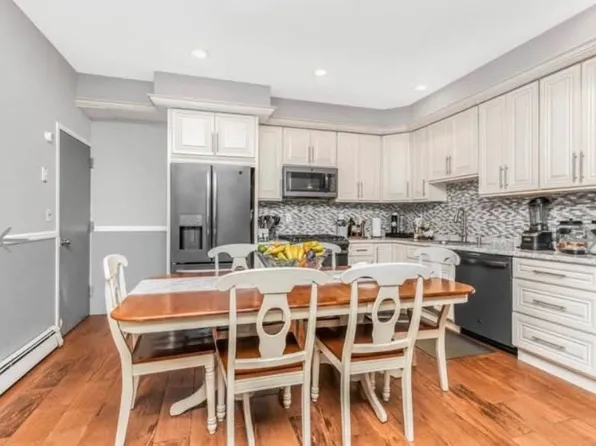 (undisclosed Address), Yonkers, NY 10703