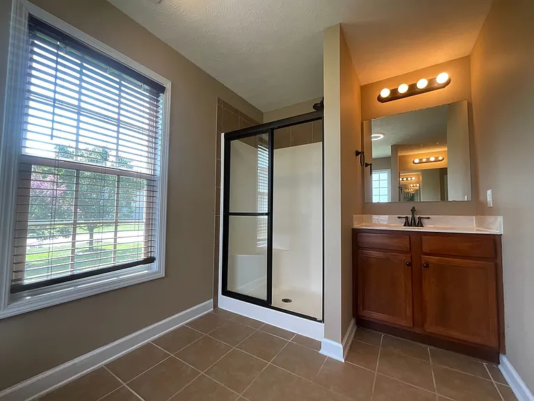 404 Windover Dr — Photo 21