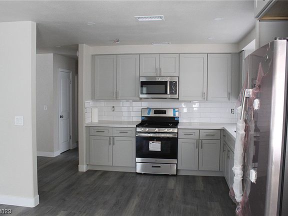 5th image of 4512 Soda Ash Ave