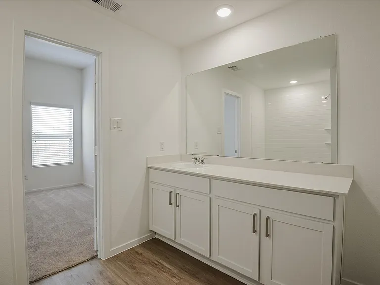 21811 Carpineti Ln — Photo 24