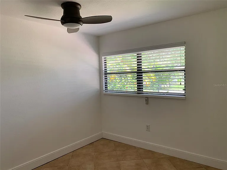2436 Waldemere St — Photo 11