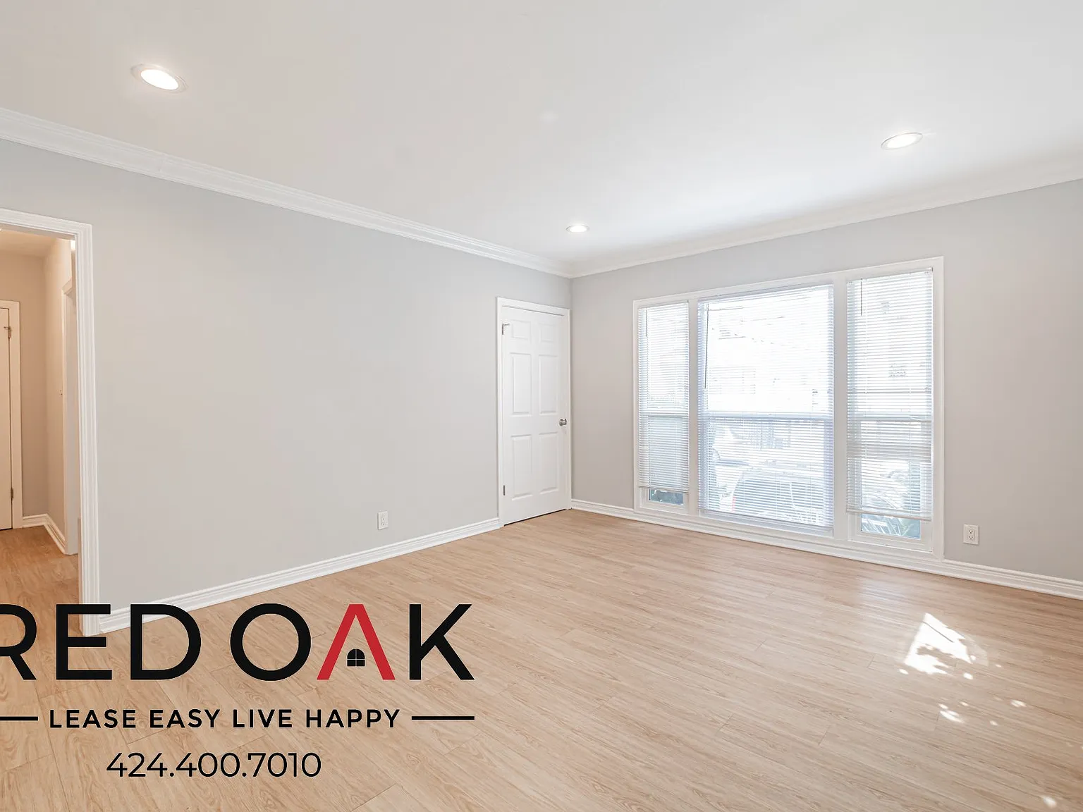~2 Weeks Free~ Sun-Drenched 1-Bed With Parking Available And Air Conditioning ~ In Westlake North! — Photo 1