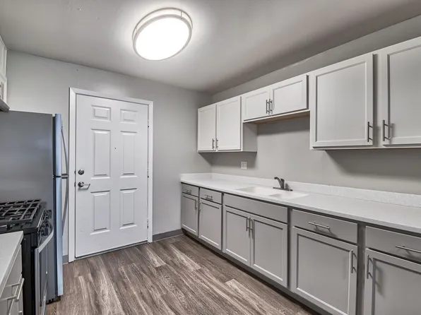 Woods Grove, 850 E Leland Rd, Pittsburg, CA 94565