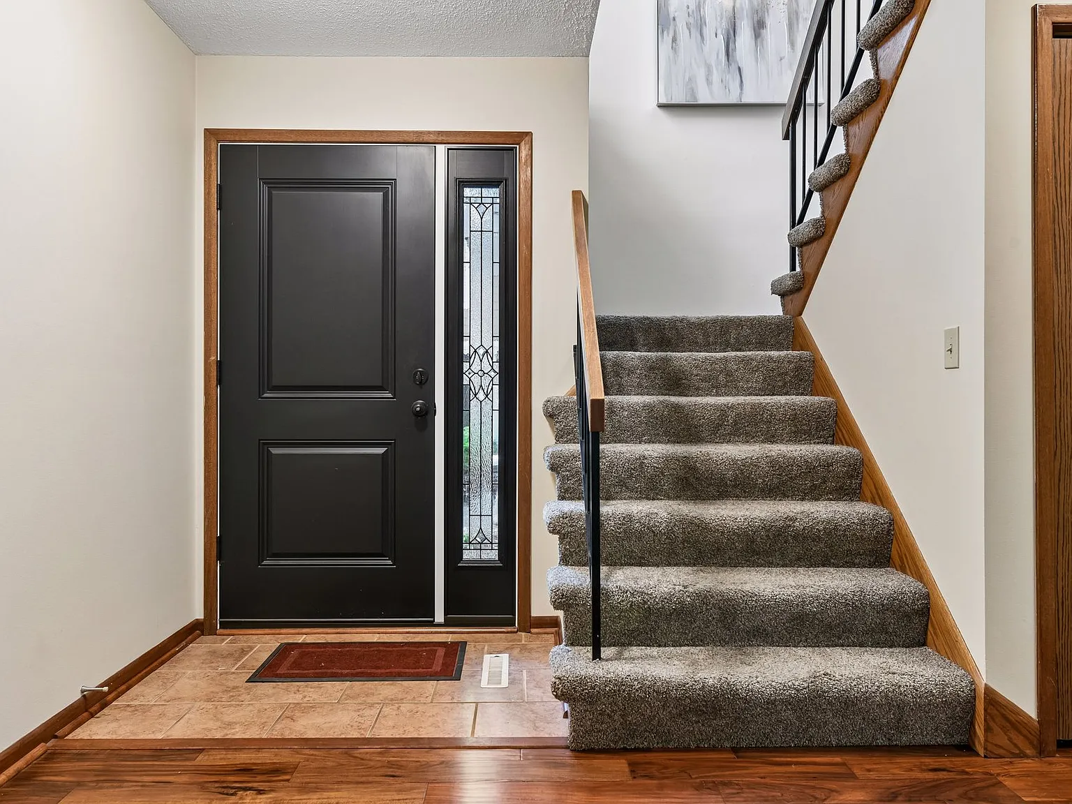 2 bed, 1240 sqft, $1,995 — Photo 3