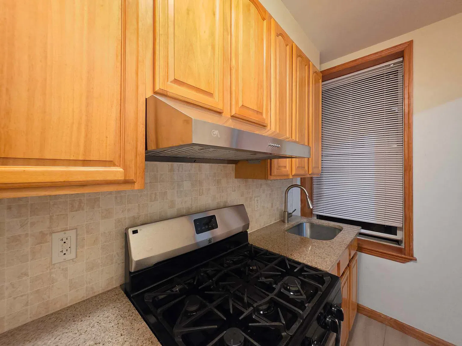 2074 Flatbush Ave — Photo 1