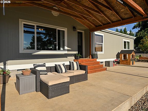 4th image of 20525 S Farris Ct