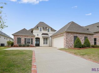 2342 University Club Dr, Baton Rouge, LA 70810